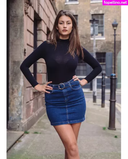 Ellie Weston OnlyFans Thumbnail #bKYhFiI93y