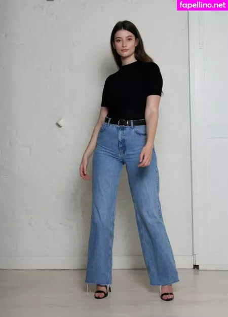 Ellie Weston OnlyFans Thumbnail #vK01d9yZiI