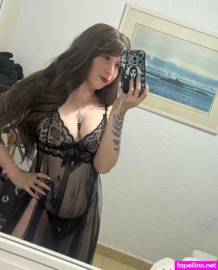 Ellie Xbby69 OnlyFans Thumbnail #Jeygm9a7qj