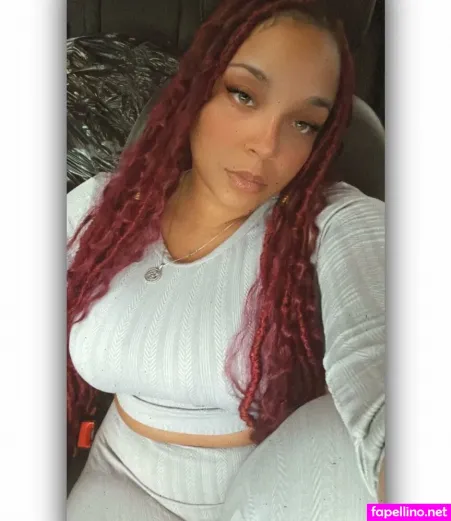 Ellie Yabish Elegance OnlyFans Thumbnail #ecmGsLVnt1