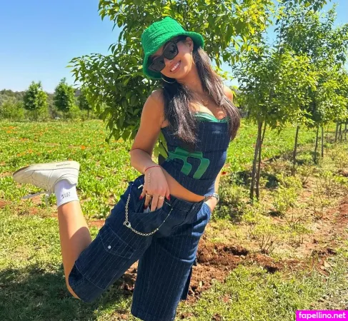 Ellie Zeiler OnlyFans Thumbnail #Dr3WWYAFnN
