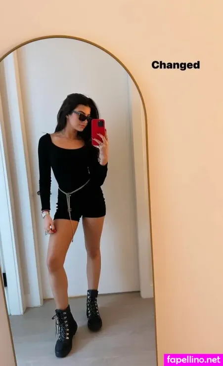 Ellie Zeiler OnlyFans Thumbnail #OdmnNE4q4n