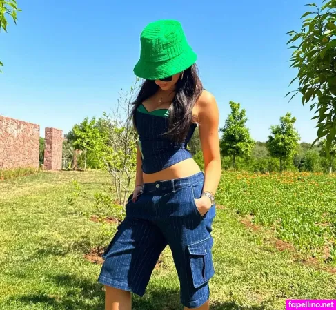 Ellie Zeiler OnlyFans Thumbnail #kxG3aCqyon