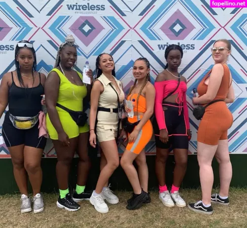 Ellie OnlyFans Thumbnail #G37l41BBzf