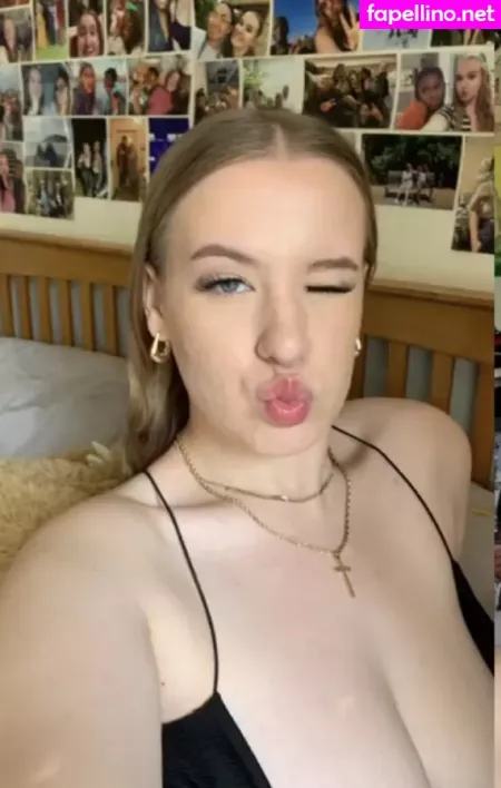 Ellie OnlyFans Thumbnail #LcPFmRwaCg