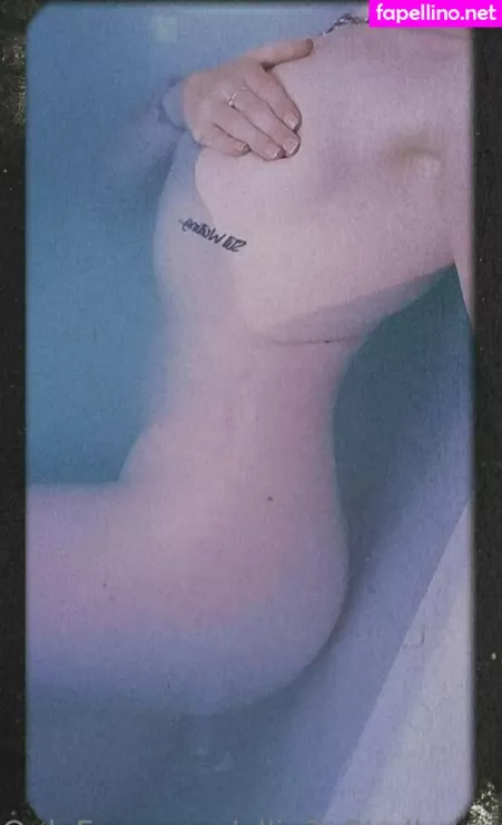 Ellie3y3ballzdeep OnlyFans Thumbnail #OmEtP43M7Y
