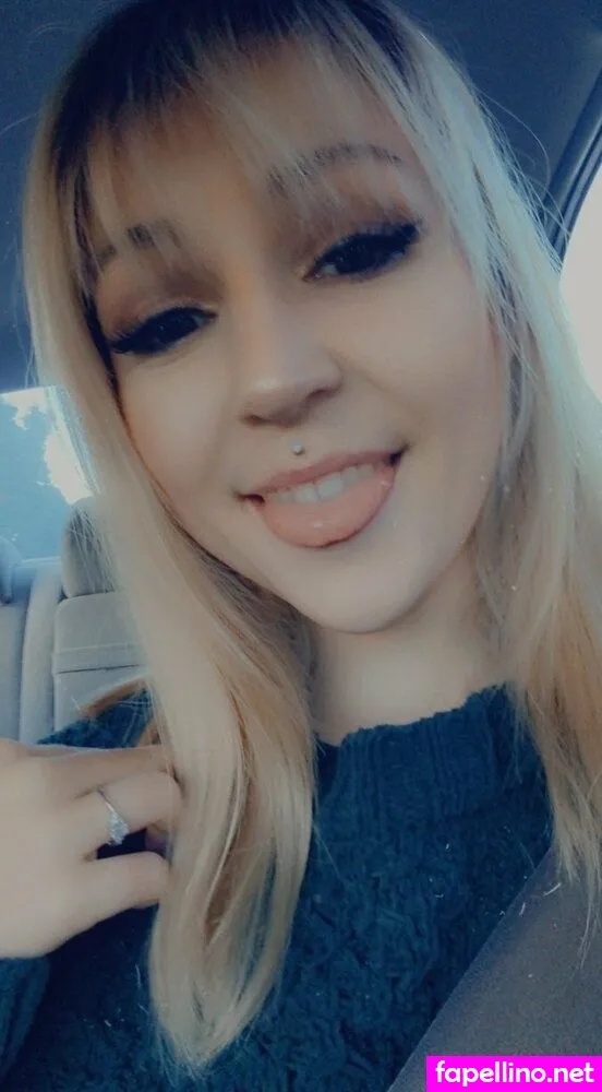 elliebeansfree, queenjellybeany Nude Leaked OnlyFans Photo #IAug6KRU83
