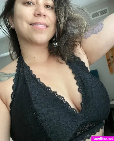 Ellieblovesyou OnlyFans Thumbnail #WCzpL2XDrq