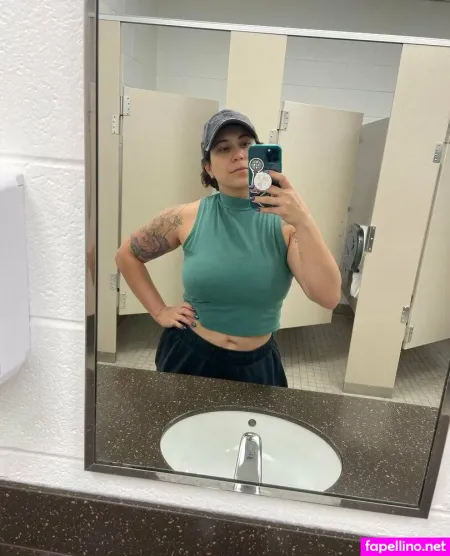 Ellieblovesyou OnlyFans Thumbnail #haHGgC3bxy