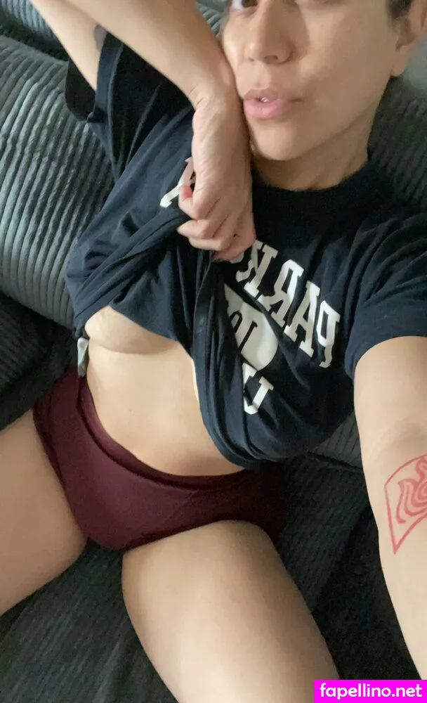 ellieblovesyou, elliewatson Nude Leaked OnlyFans Photo #xRH0ZDD0WT