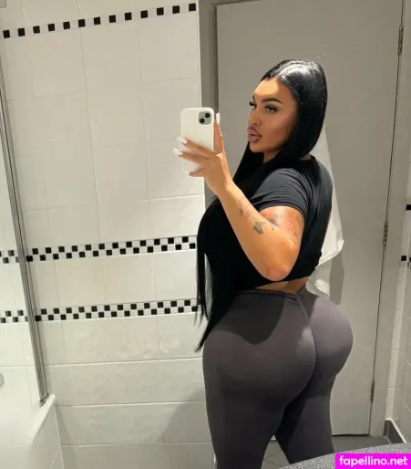 Elliechloe OnlyFans Thumbnail #3UXbuWl84v