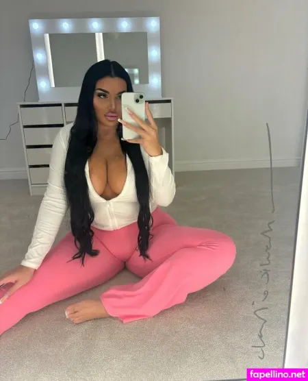 Elliechloe OnlyFans Thumbnail #cLb4B0hOW1
