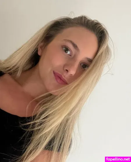 Ellieedwardsxo OnlyFans Thumbnail #hzWM8oGodV