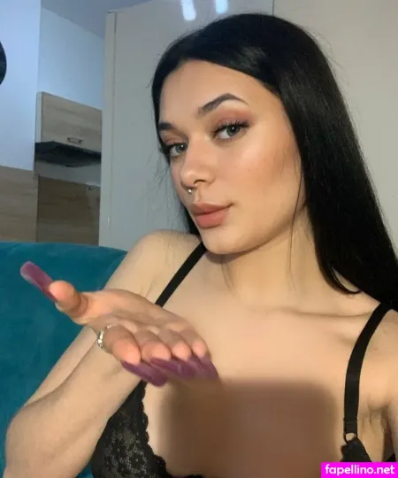 Ellieess OnlyFans Thumbnail #sYHEWjdFZT