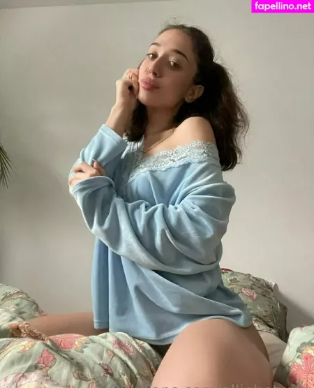 Elliehotwife OnlyFans Thumbnail #HEp7Nc7S9A