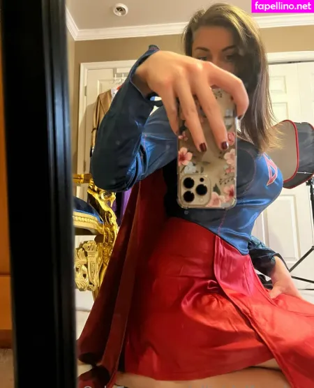 Ellieidolfemdom OnlyFans Thumbnail #RQVxSLGEj0