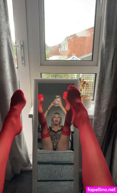 Elliejonez69 OnlyFans Thumbnail #4ZQcntiUjT