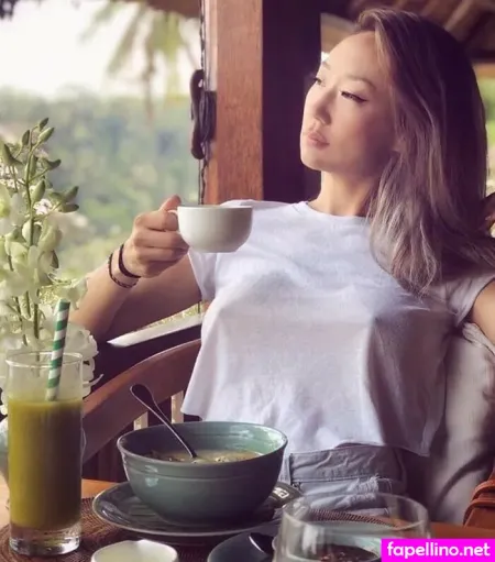 Elliekimxo OnlyFans Thumbnail #gNrhmyLItw