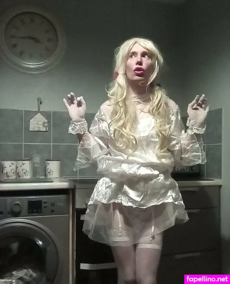 Elliekingers OnlyFans Thumbnail #AqlGbDMovY