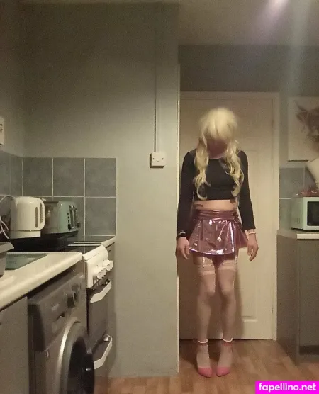 Elliekingers OnlyFans Thumbnail #RnDYrkkfuO