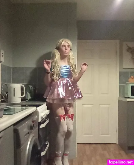 Elliekingers OnlyFans Thumbnail #tFPJc3XfFk