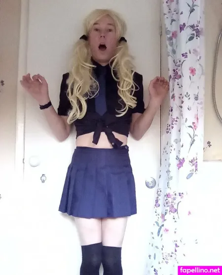 Elliekingers OnlyFans Thumbnail #ziXGCvxeMX
