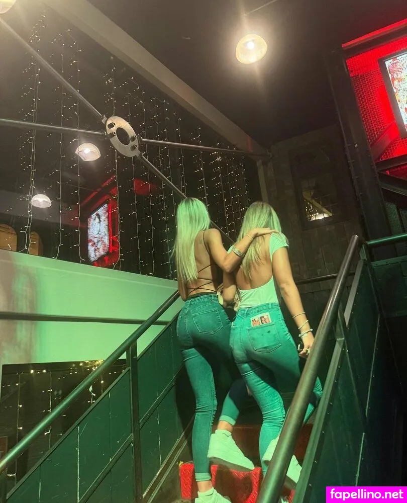 elliemaixo, homeworkhunniez Nude Leaked OnlyFans Photo #33EflM5t55