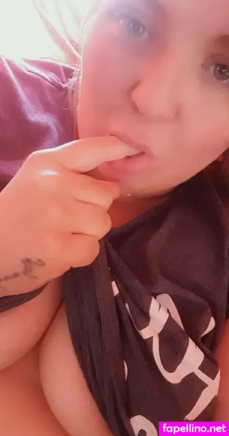Elliemartinxo OnlyFans Thumbnail #yy5iaGmHgJ