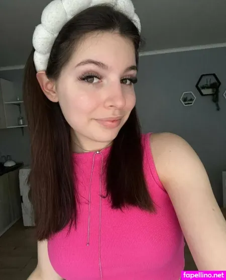 Ellieone OnlyFans Thumbnail #ORkV0YuJ9e