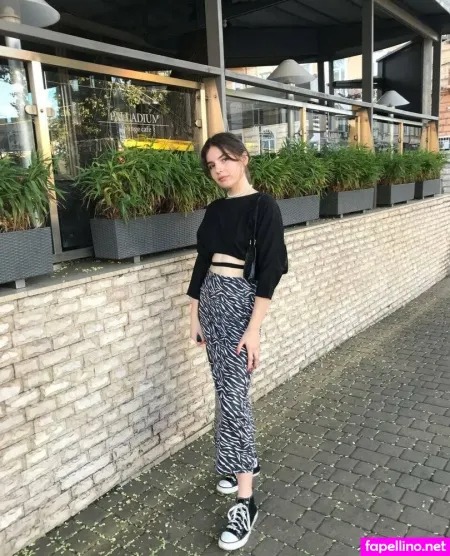 Ellieone OnlyFans Thumbnail #Za9i8WP7Hg