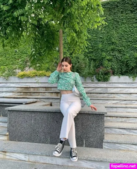 Ellieone OnlyFans Thumbnail #iCqvnGjbcq