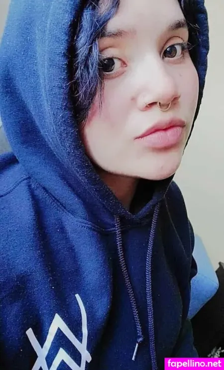 Elliepixi OnlyFans Thumbnail #O8UtygN6Ou