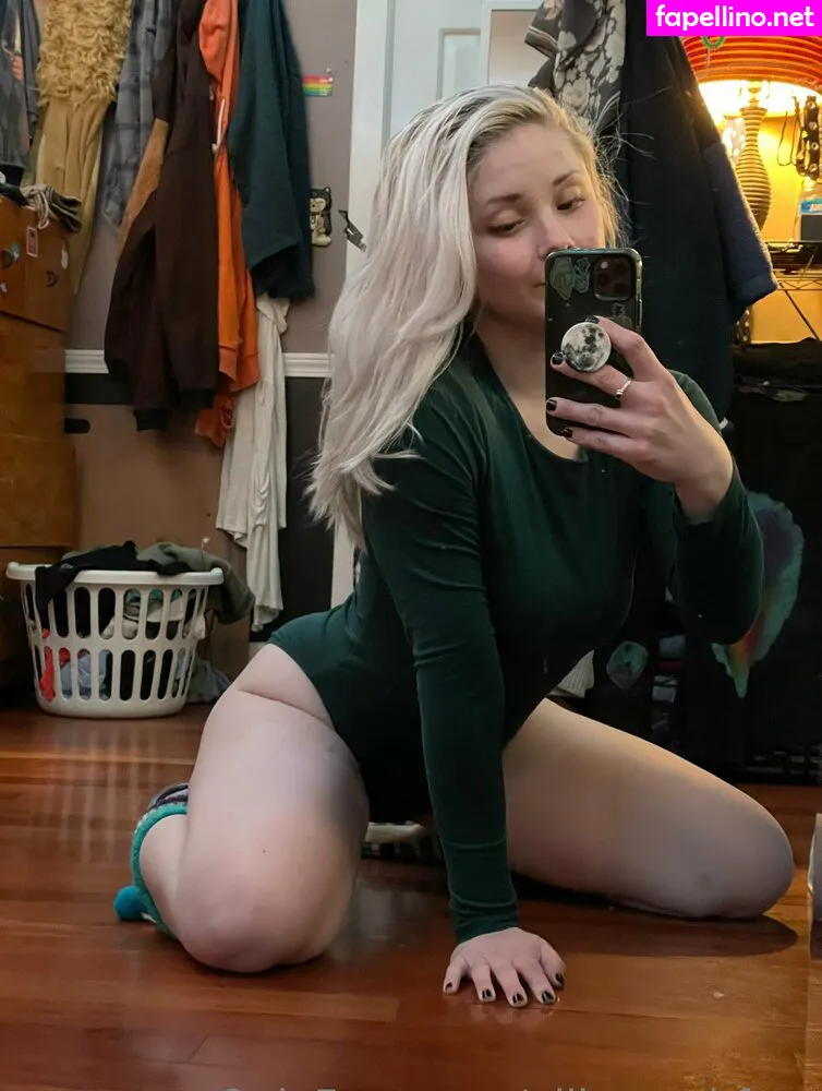ellieraecbfree, theblondetourage_ig Nude Leaked OnlyFans Photo #fEXnL4M68S