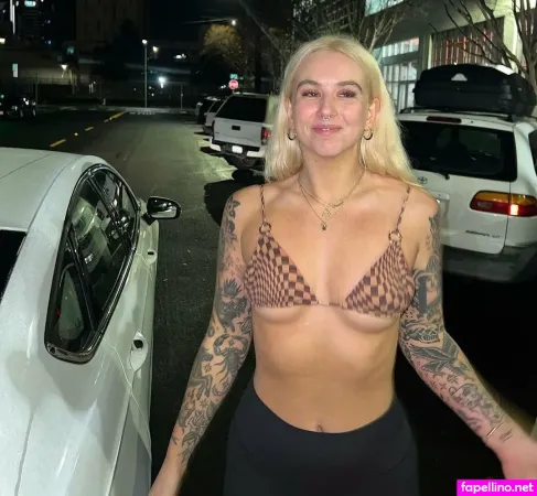 Ellieridgerealtor OnlyFans Thumbnail #3cdHENOdch