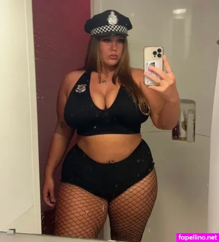 Ellierobsxx OnlyFans Thumbnail #2jIW9sXVeA