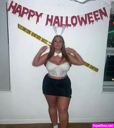 Ellierobsxx OnlyFans Thumbnail #csm4NAn4Xe
