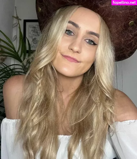 Ellierose Kelly OnlyFans Thumbnail #vBvy0tsJex