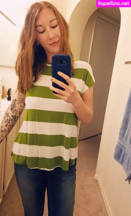 Ellierowynfans OnlyFans Thumbnail #gOEs97L8W7