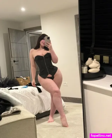 Elliesfreeapplepies OnlyFans Thumbnail #Vv5bFkxewQ