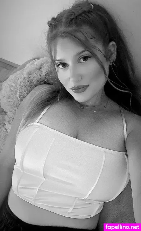 Ellieskleinewelt OnlyFans Thumbnail #tvxCdEWFWy
