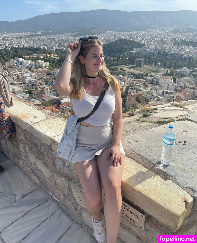 ellieskleinewelt, thellieaesthetic Nude Leaked OnlyFans Photo #xVFYUdY2rt