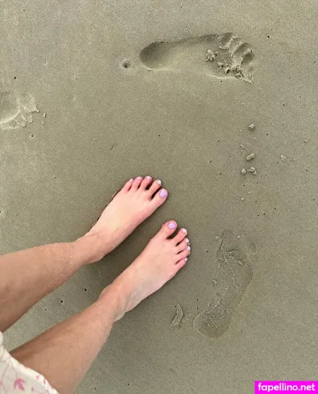 Elliesolegoddess OnlyFans Thumbnail #11TGpv3PcL