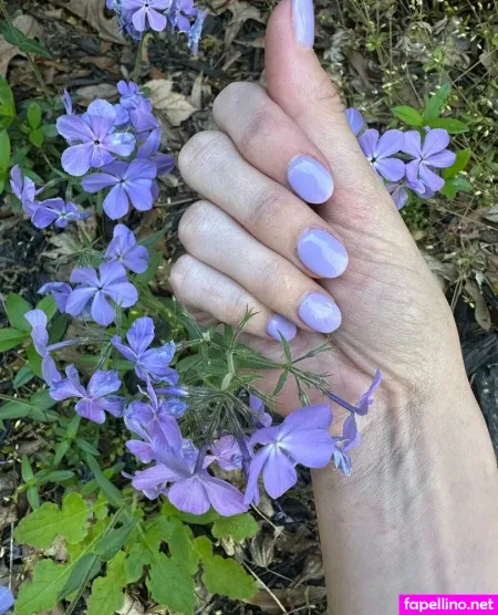 Elliesolegoddess OnlyFans Thumbnail #asqDZl4WrI