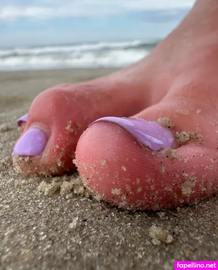 Elliesolegoddess OnlyFans Thumbnail #mtiI0kOMvp