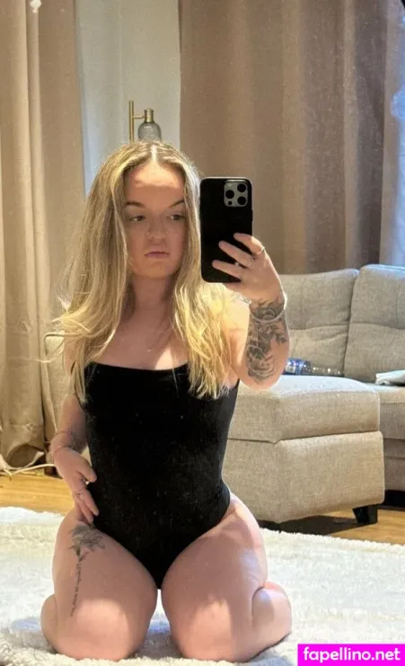 Elliespokes OnlyFans Thumbnail #HuiP6IuzFT
