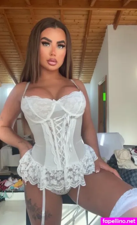 Elliethorpe OnlyFans Thumbnail #UxaPCcAUJL