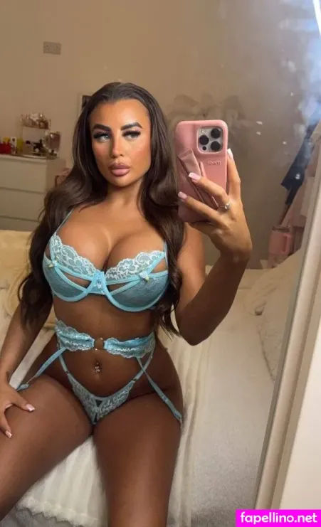 Elliethorpe OnlyFans Thumbnail #pud7IriFxc