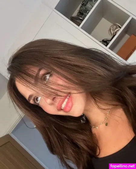 Elliewolfe OnlyFans Thumbnail #h4rp5t9wYv