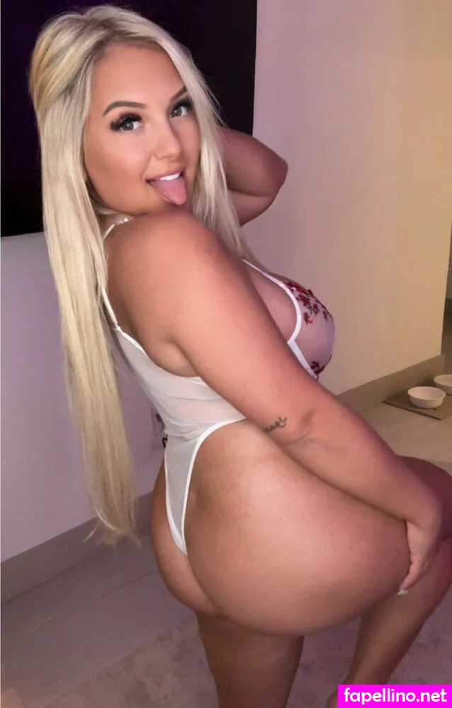 elliedixoxo, elliexoxovip Nude Leaked OnlyFans Photo #1SsPO3Itf6