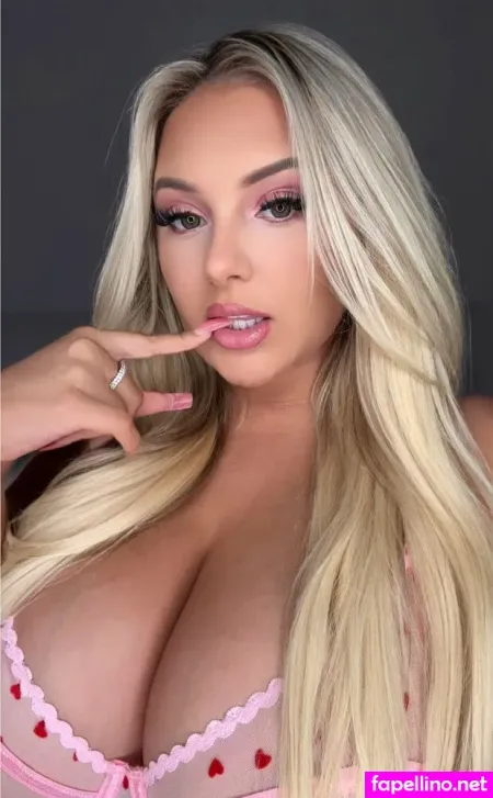 Elliexoxovip OnlyFans Thumbnail #DWEJCwlcoi